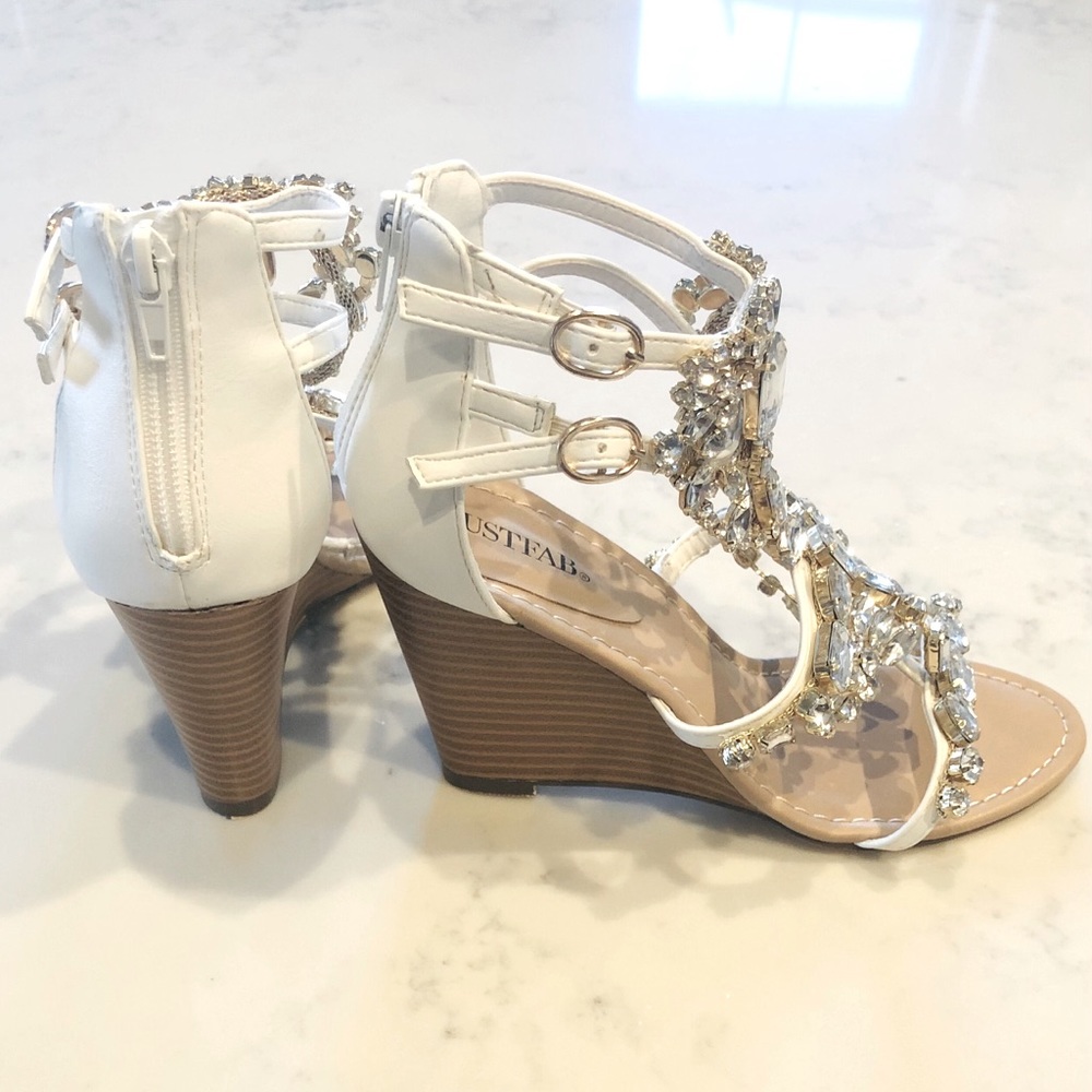 Stunning embellished wedges💎💎💎
